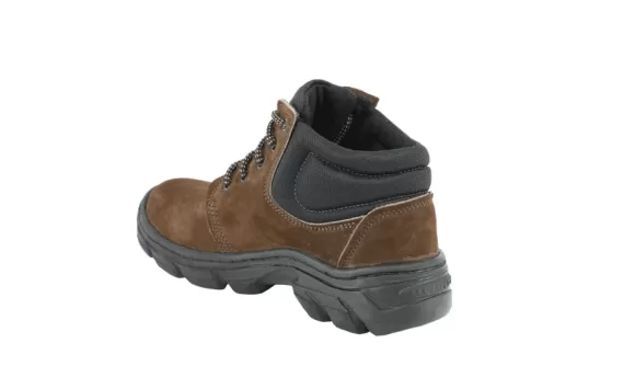 Bota em couro modelo PS106 CA 17144
