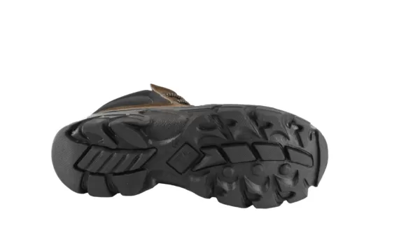 Bota em couro modelo PS106 CA 17144